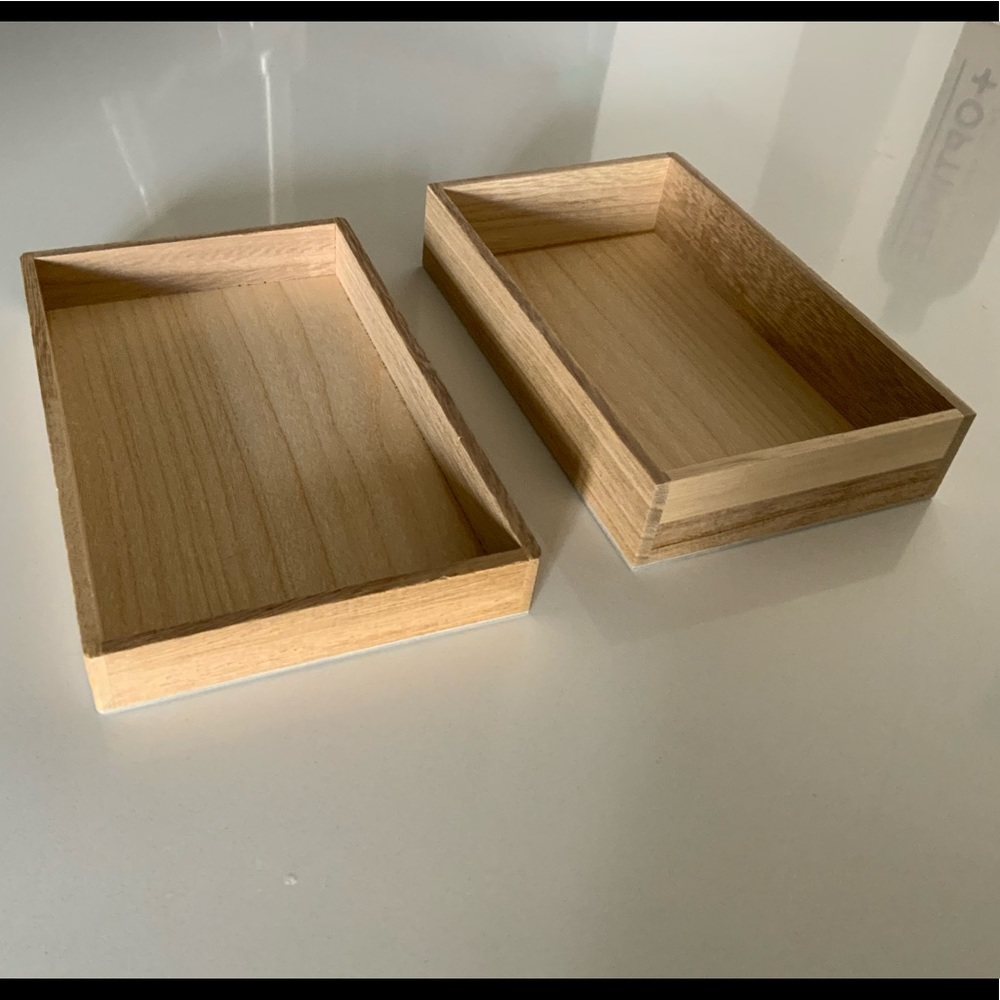 AVON - Little Keepsake Box - Picture 7 of 13